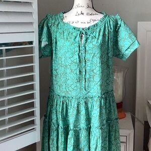 NWOT Sundance green/brown floral is h print and 2 tiers on bottom